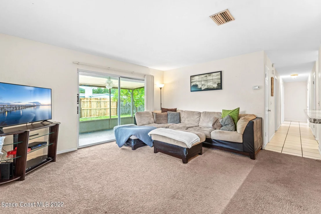 Photo of 1031 Regalia Drive