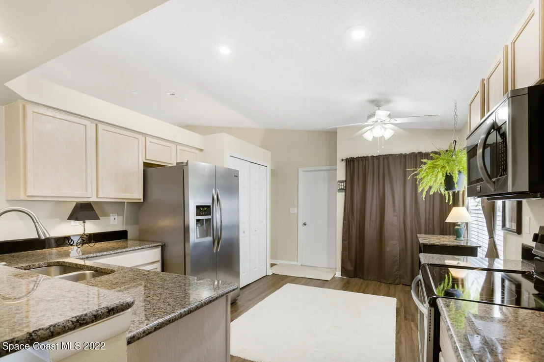 Photo of 2832 Saint Robert Drive