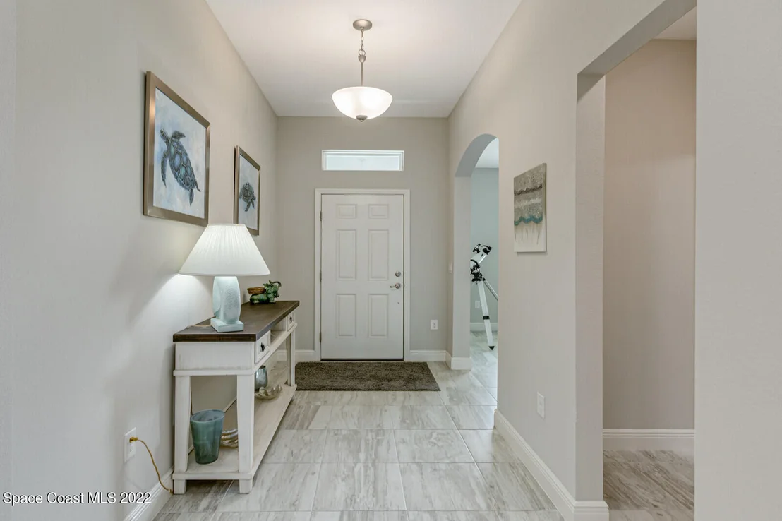 Photo of 8431 Laguna Circle