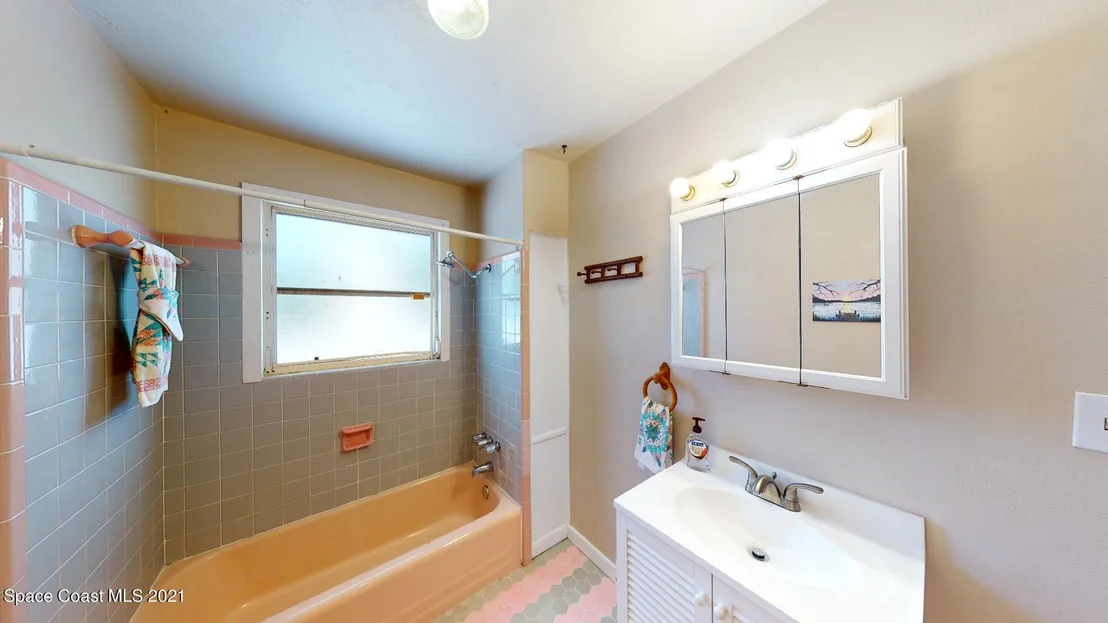 Photo of 1709 Academy Drive
