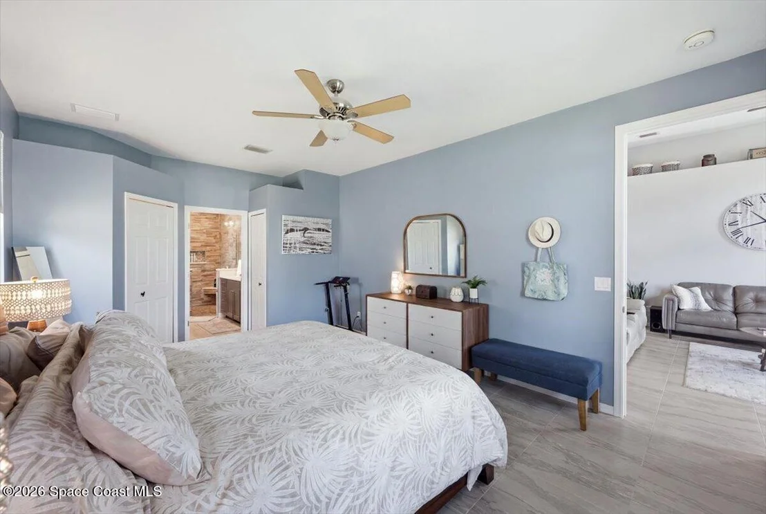 Photo of 4570 Portage Trail