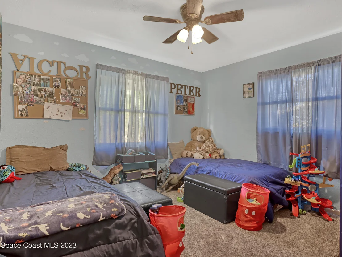 Photo of 2463 Leewood Boulevard