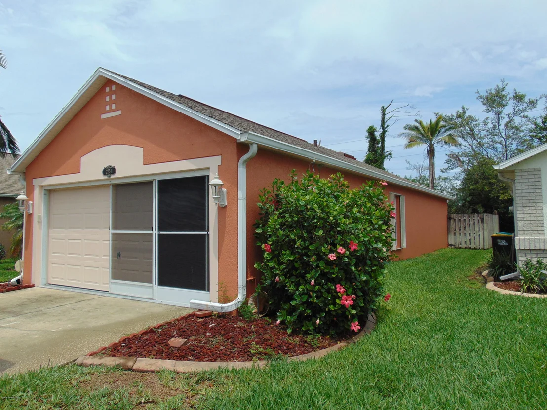 Photo of 2254 Spring Creek Circle NE