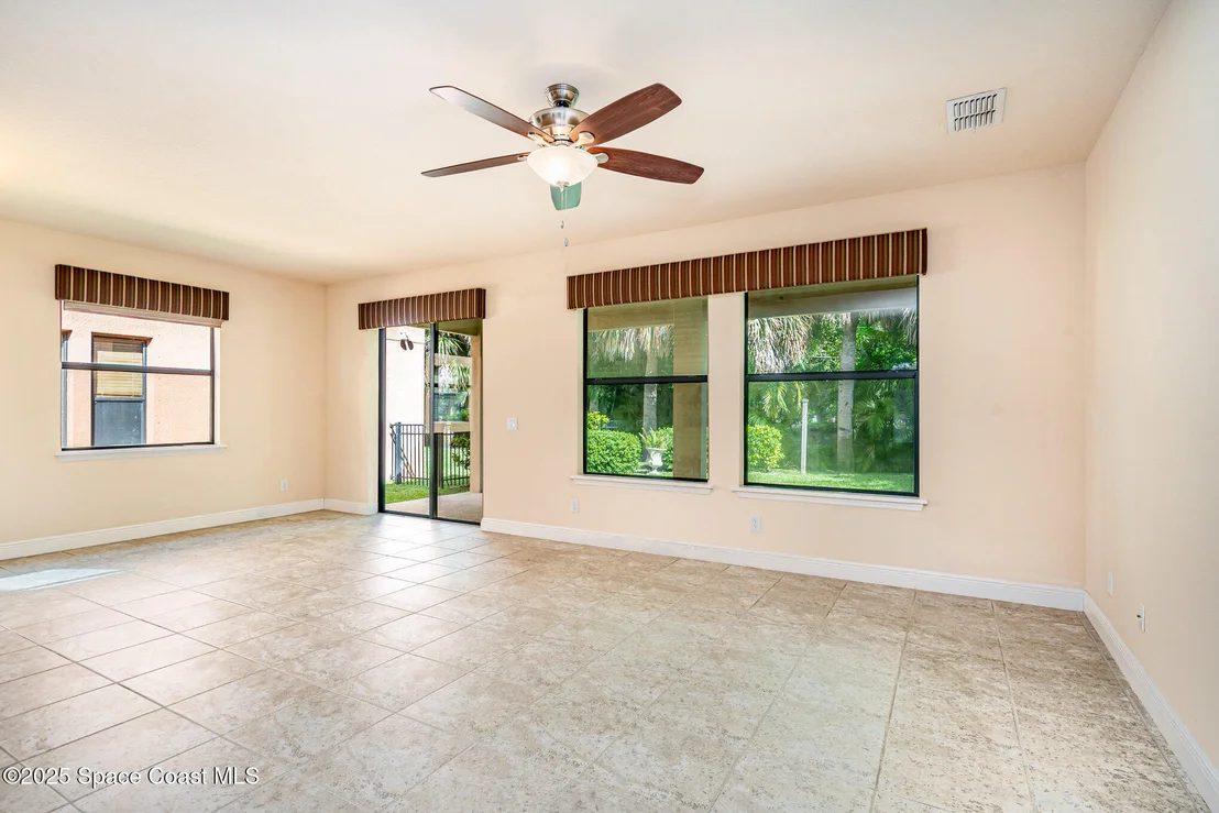Photo of 454 Point Lobos Drive
