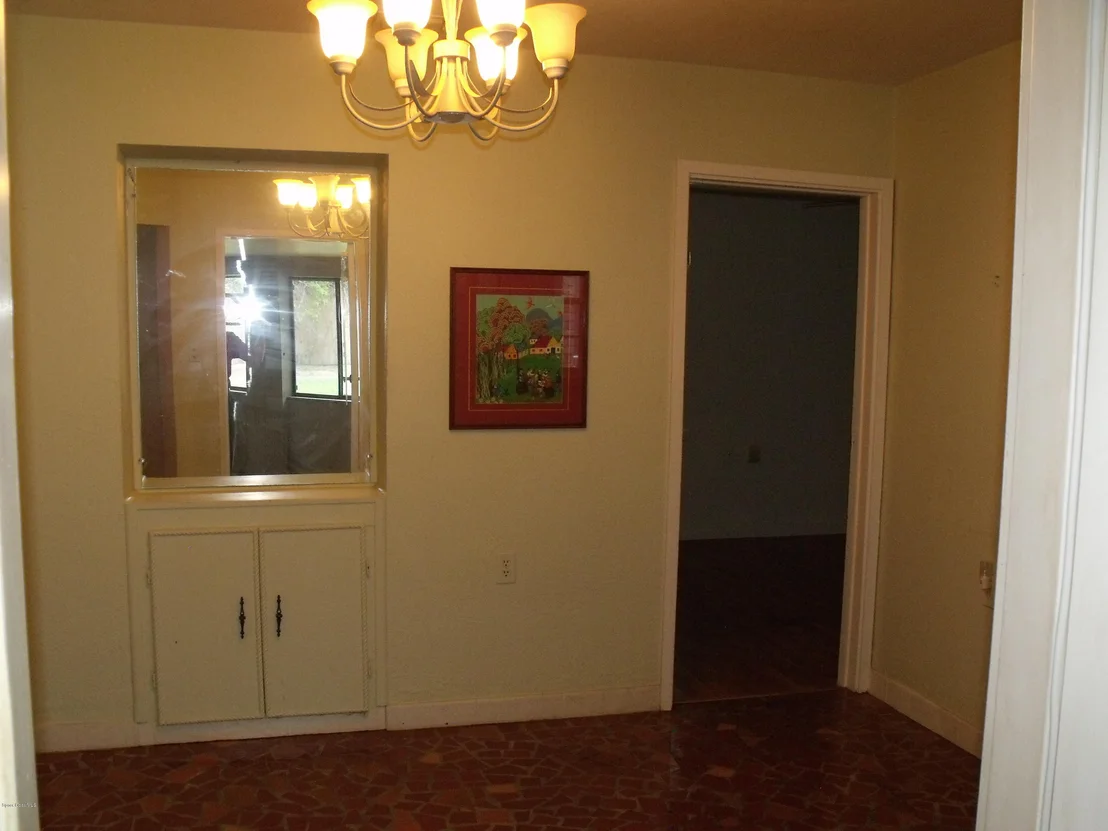 Photo of 101 Valencia Road