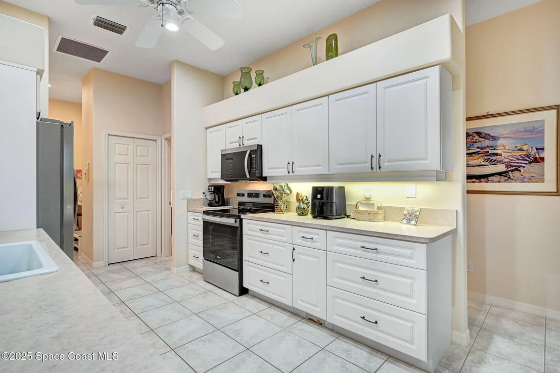 Photo of 5731 Herons Landing Drive