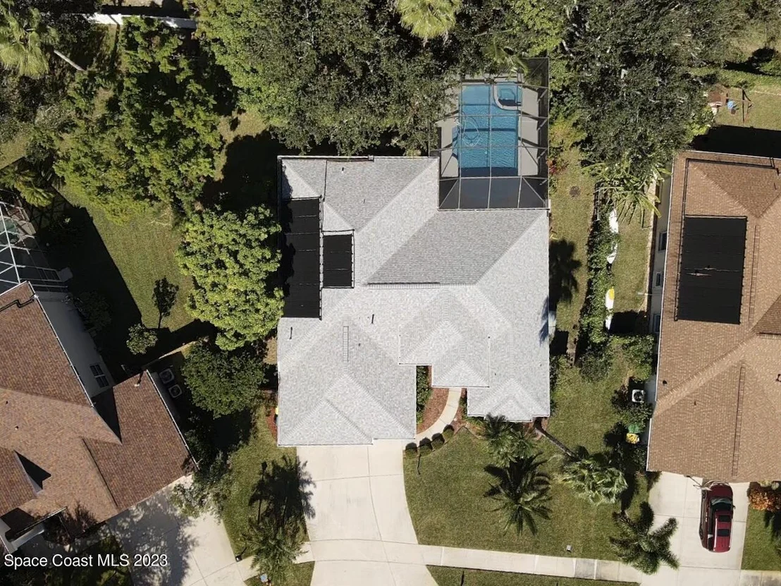 Photo of 6037 Arlington Circle
