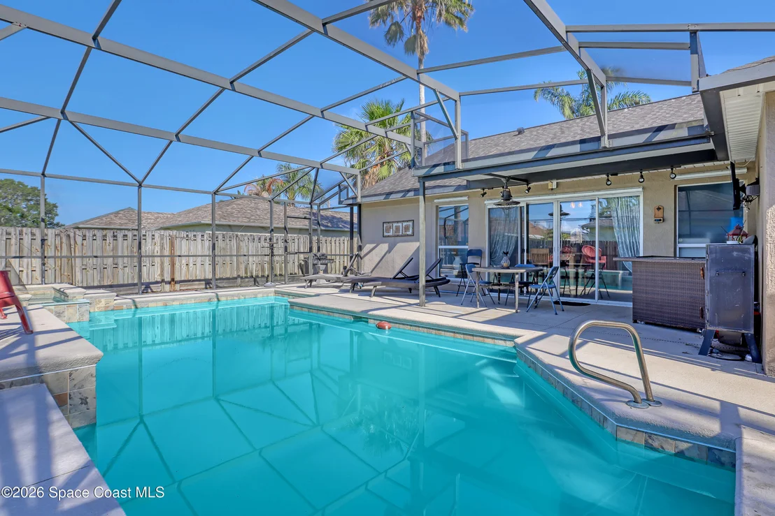 Photo of 1432 Old Millpond Road