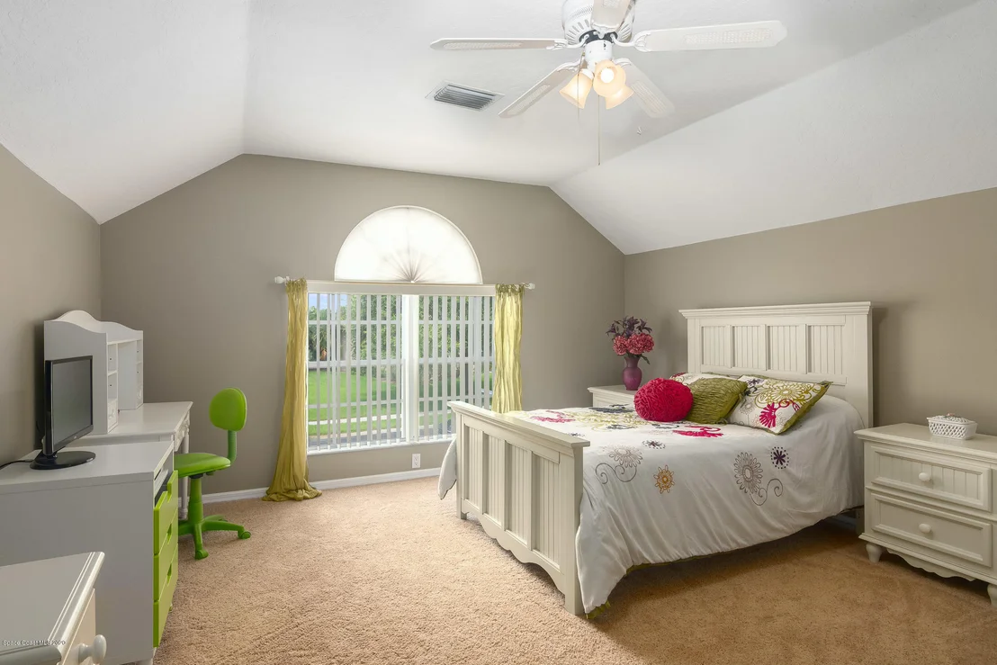 Photo of 5755 Sheffield Place