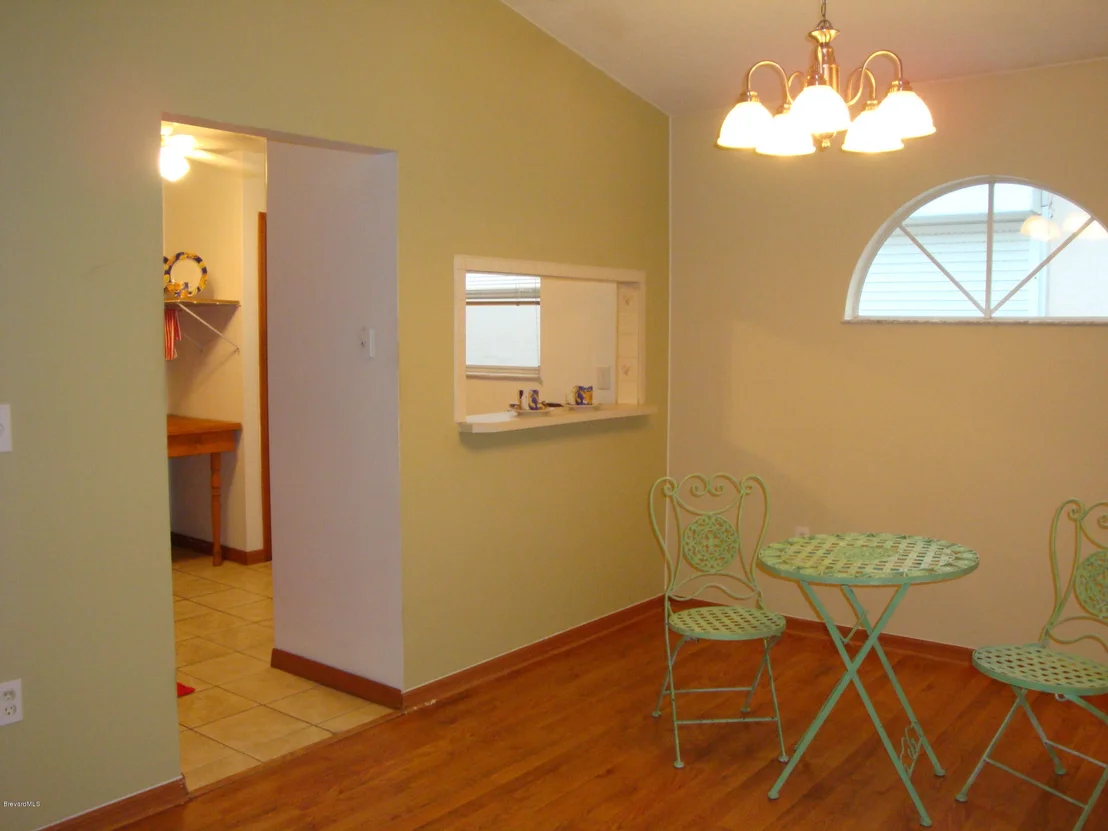 Photo of 982 S Fork Circle