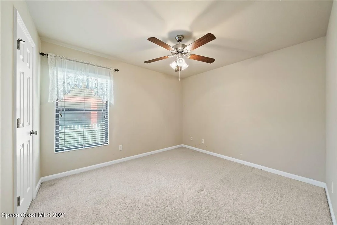 Photo of 325 Dryden Circle
