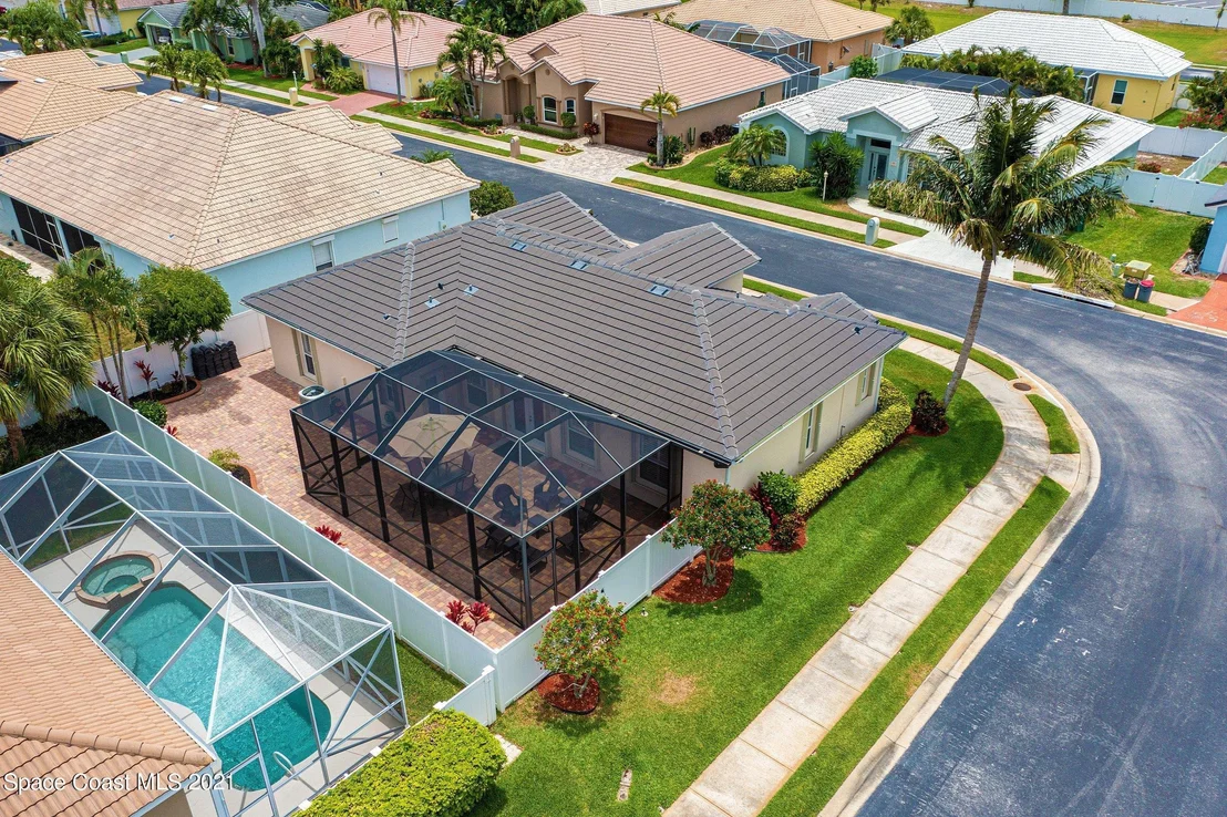 Photo of 232 Sanibel Way