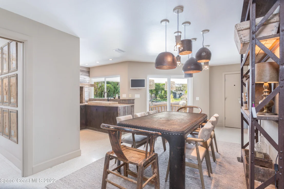 Photo of 53 Riverview Lane