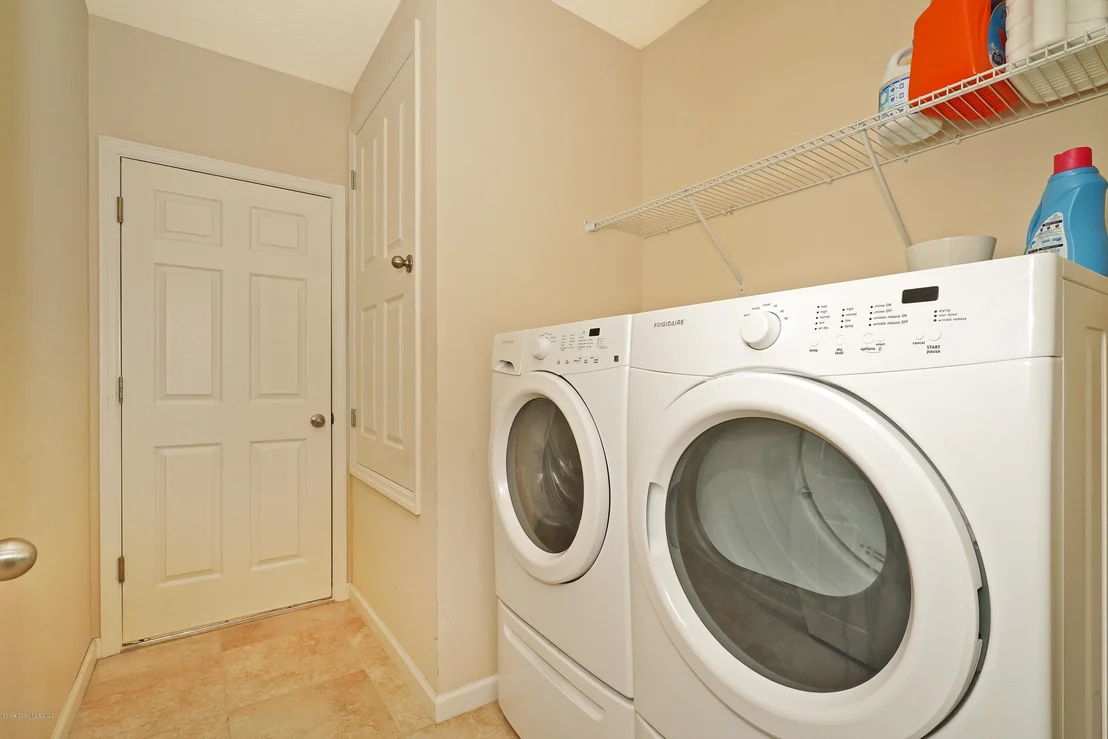 Photo of 505 Trymore Drive SE