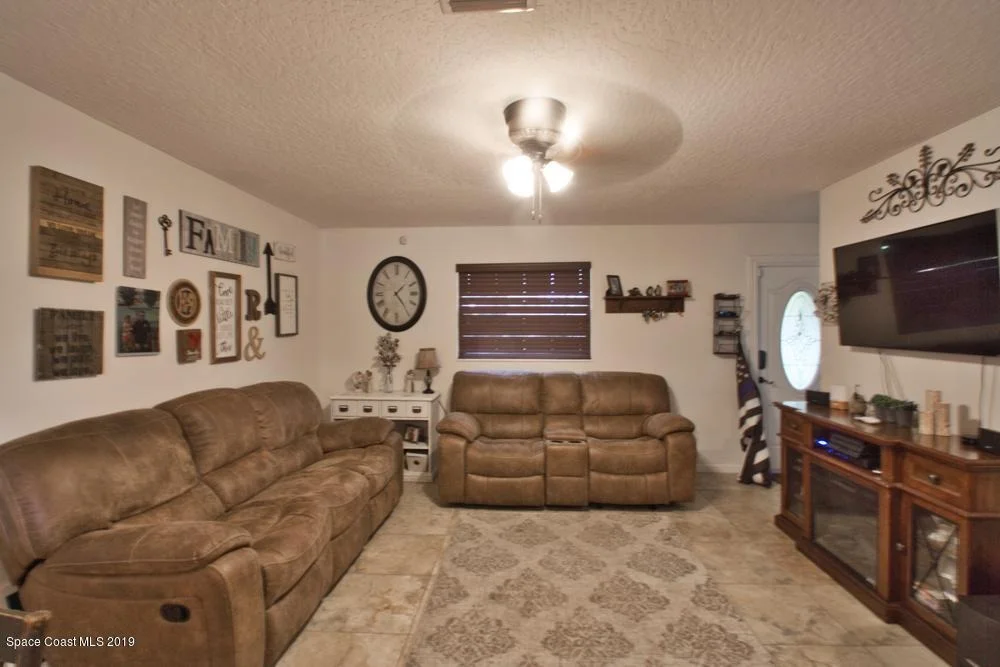 Photo of 2439 King Richard Road