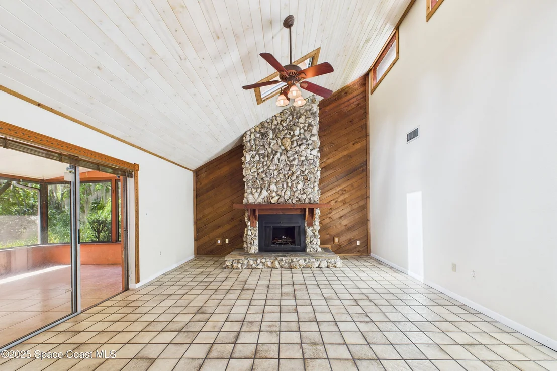 Photo of 3583 James Road