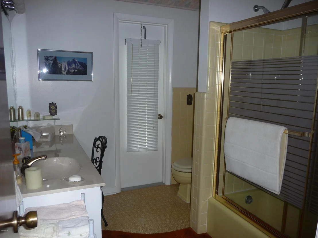 Photo of 227 Sand Pine Road