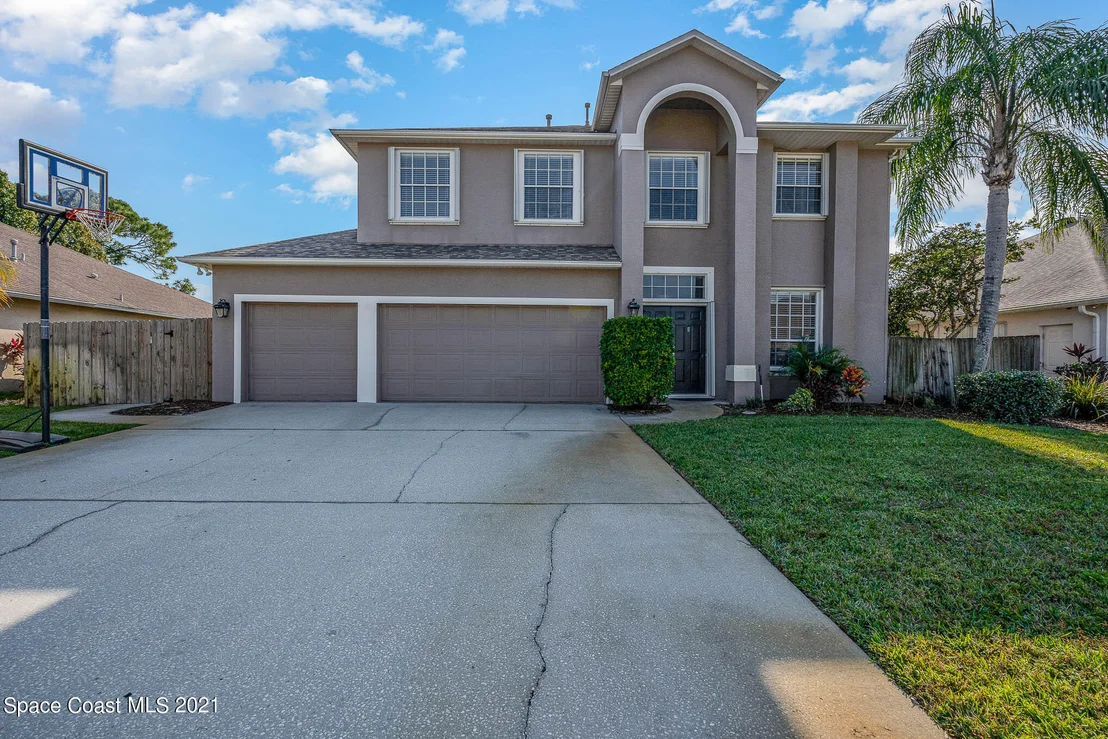 Photo of 2805 Summer Brook Street