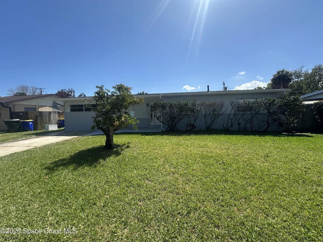 Photo of 1073 Coronado Drive