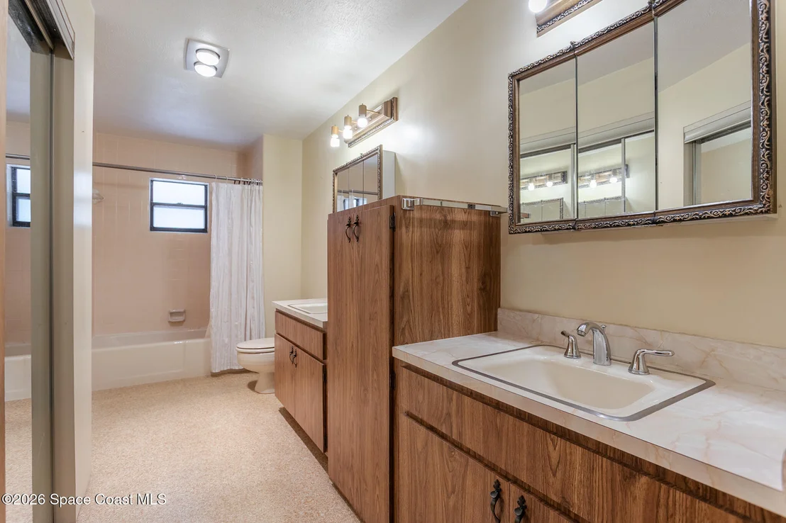Photo of 5121 Dalehurst Drive