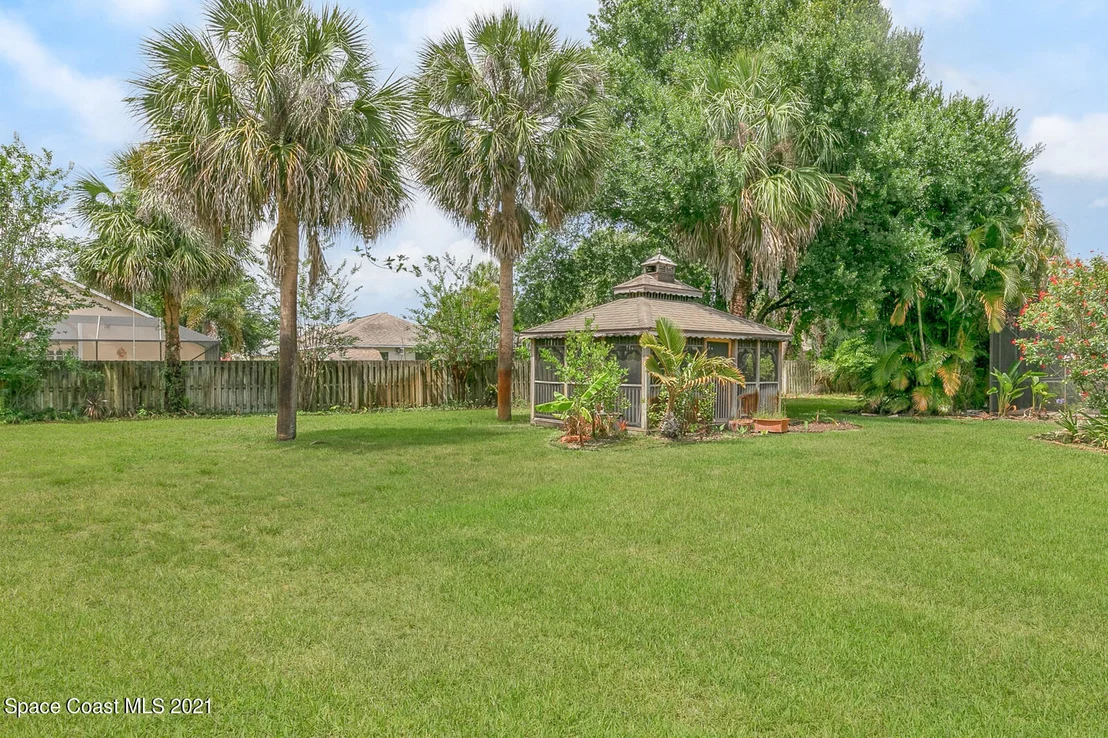 Photo of 7948 Timberlake Drive