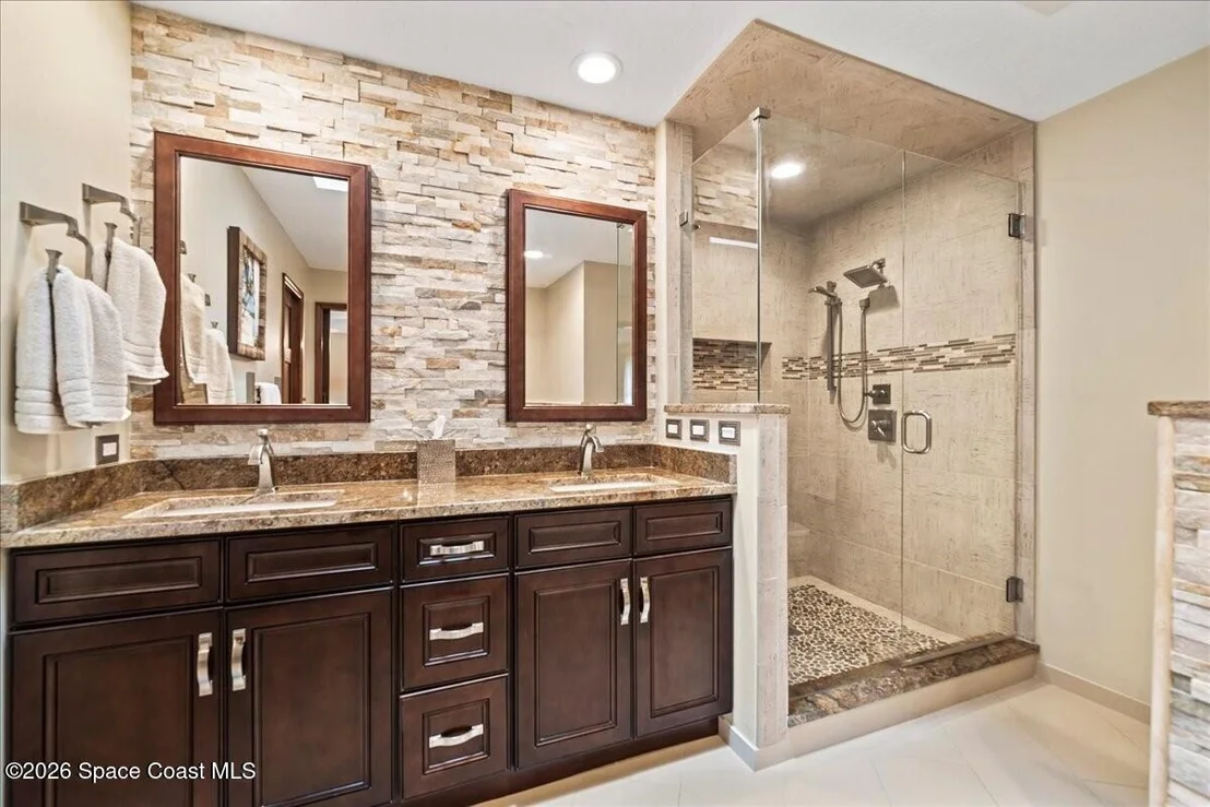 Photo of 3071 Rio Palma N
