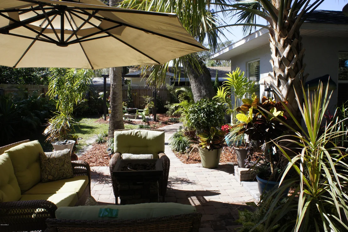 Photo of 555 Old Oak Street