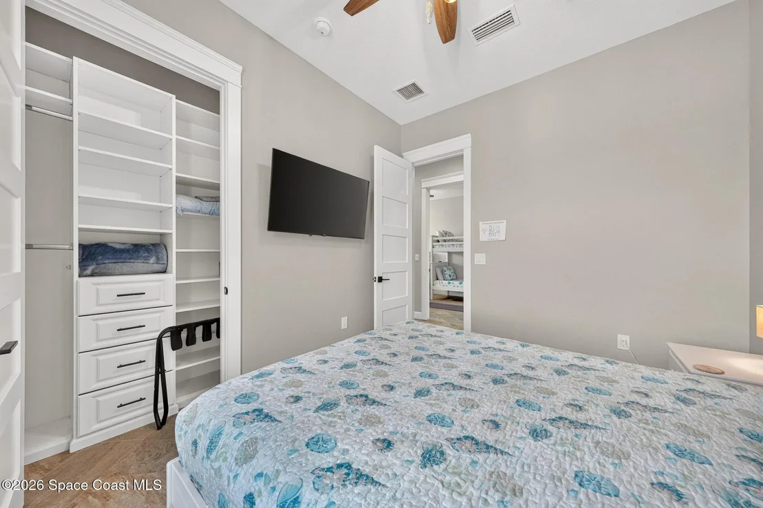 Photo of 318 Angelo Lane