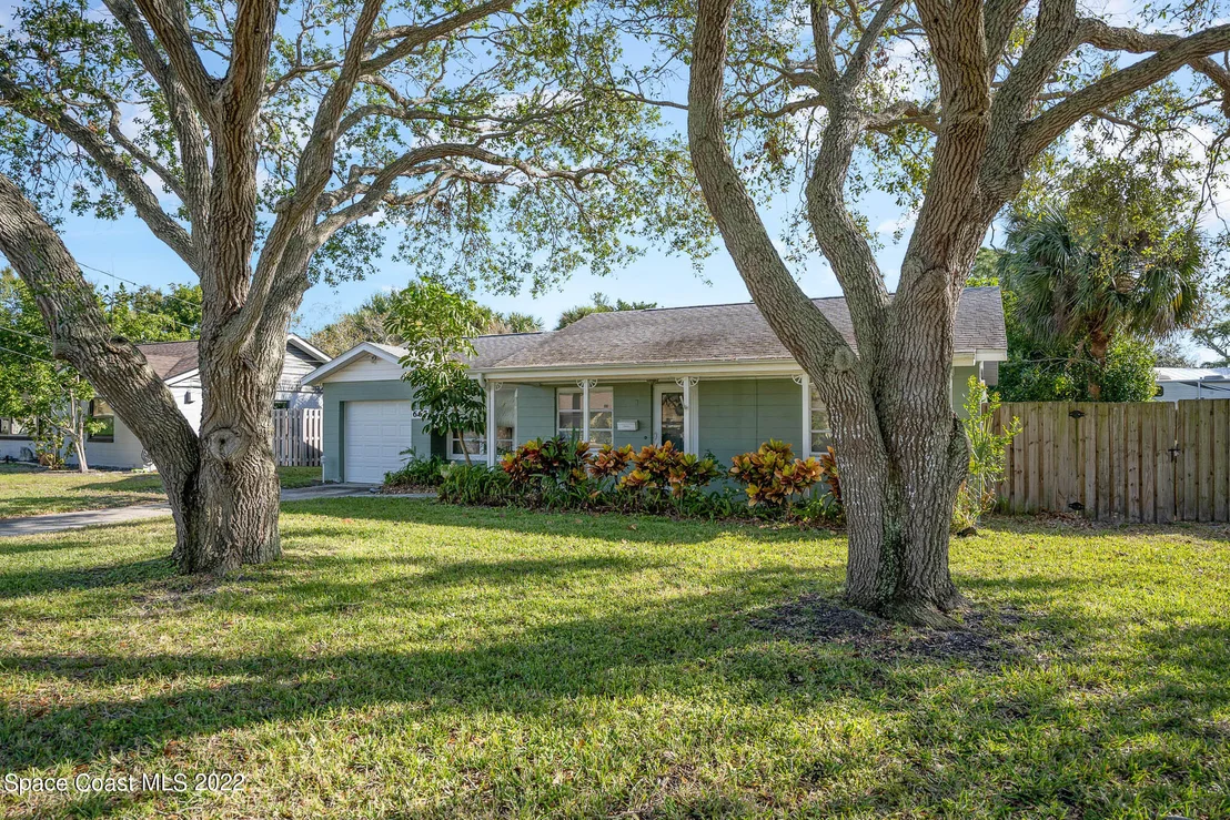 Photo of 667 Ballard Drive