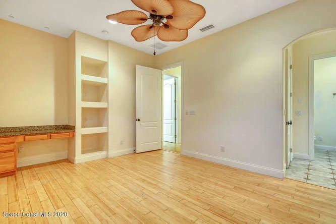 Photo of 902 Nelson Drive