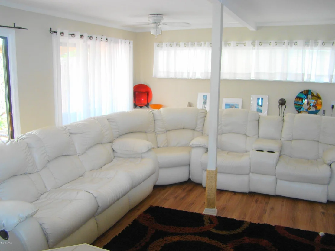 Photo of 111 13th Avenue