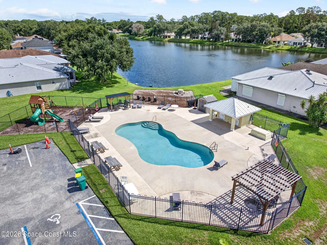 Photo of 1716 Vista Lake Circle