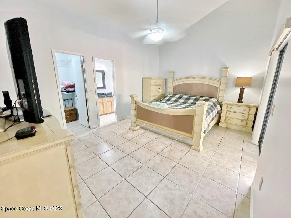 Photo of 1564 Clover Circle