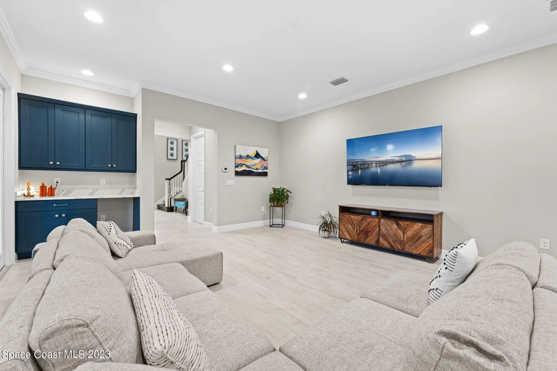 Photo of 2444 Addison Drive