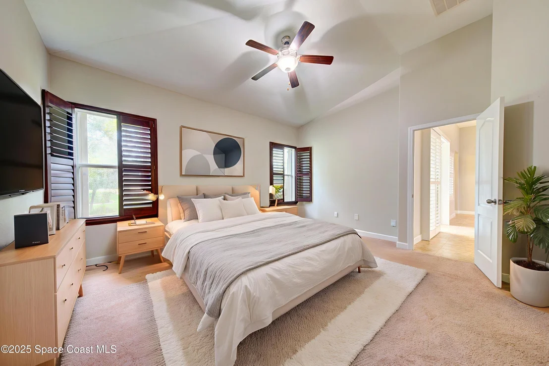 Photo of 3352 Russ Place