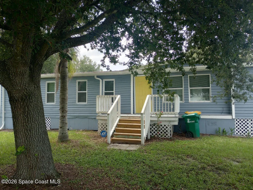 Photo of 4889 Cambridge Drive