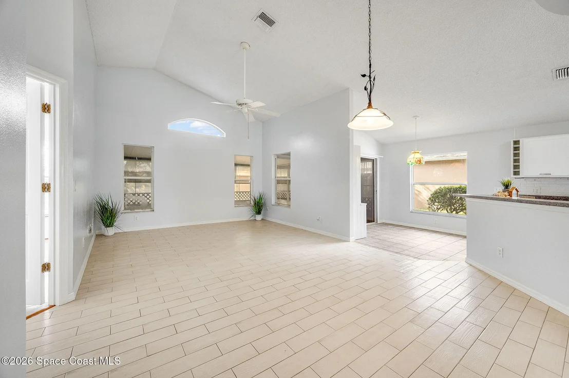 Photo of 1214 Creek Side Circle