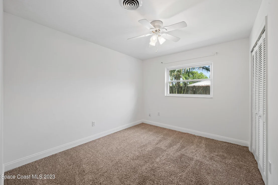 Photo of 275 Cinnamon Drive