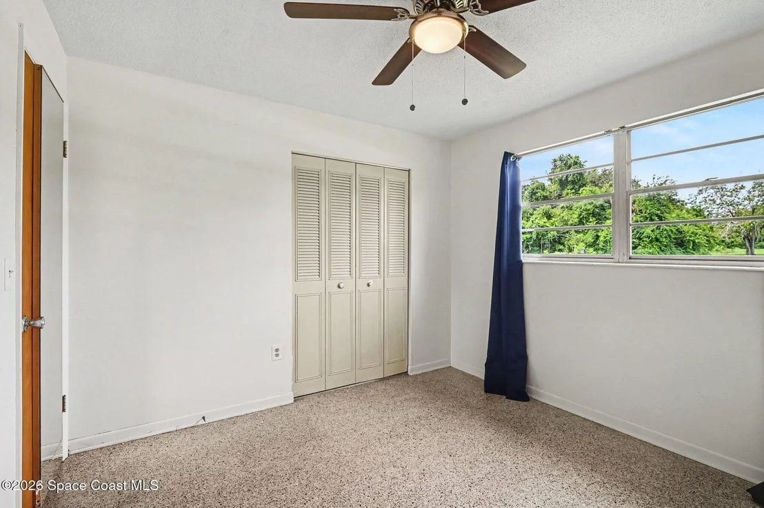 Photo of 5963 Lord Street