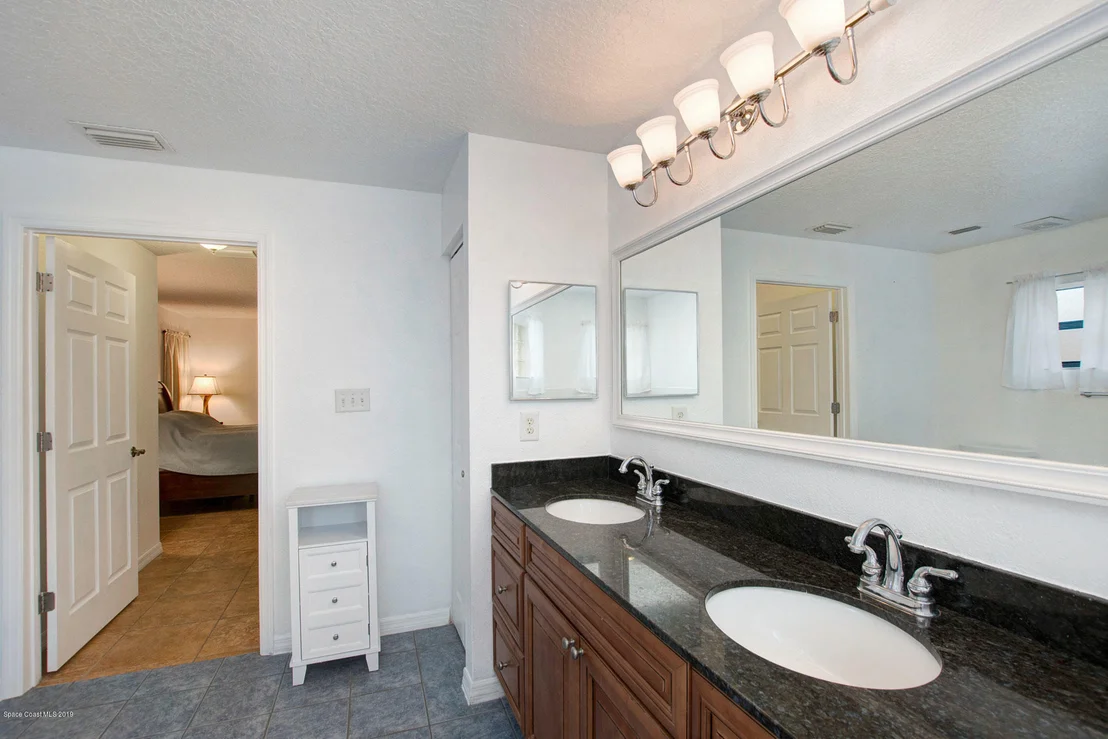 Photo of 123 Palm Circle