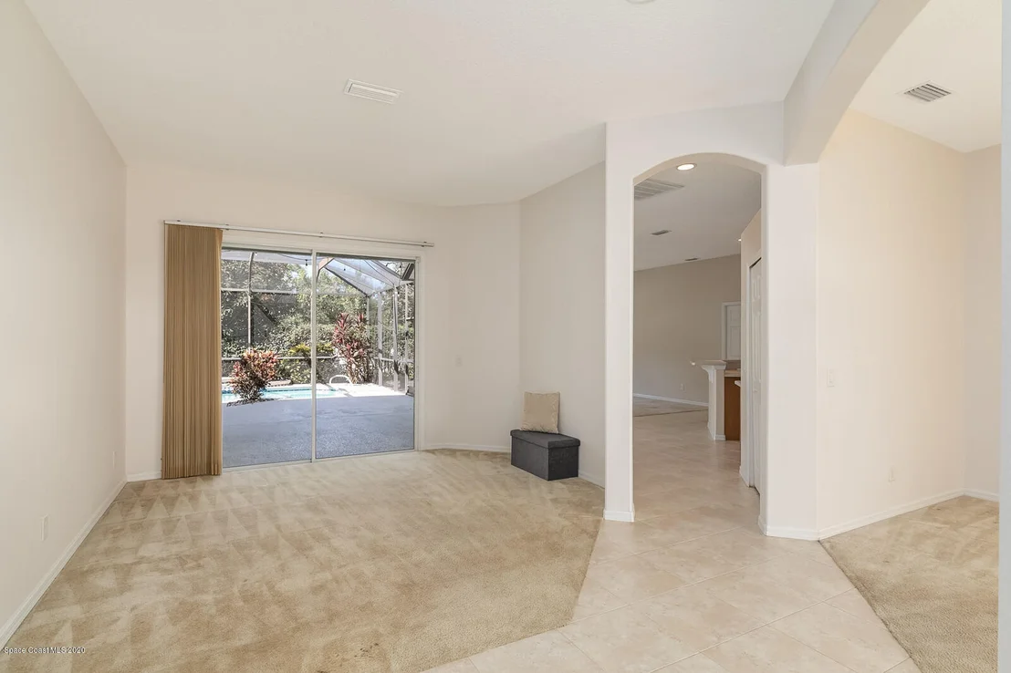 Photo of 1601 Whitman Drive