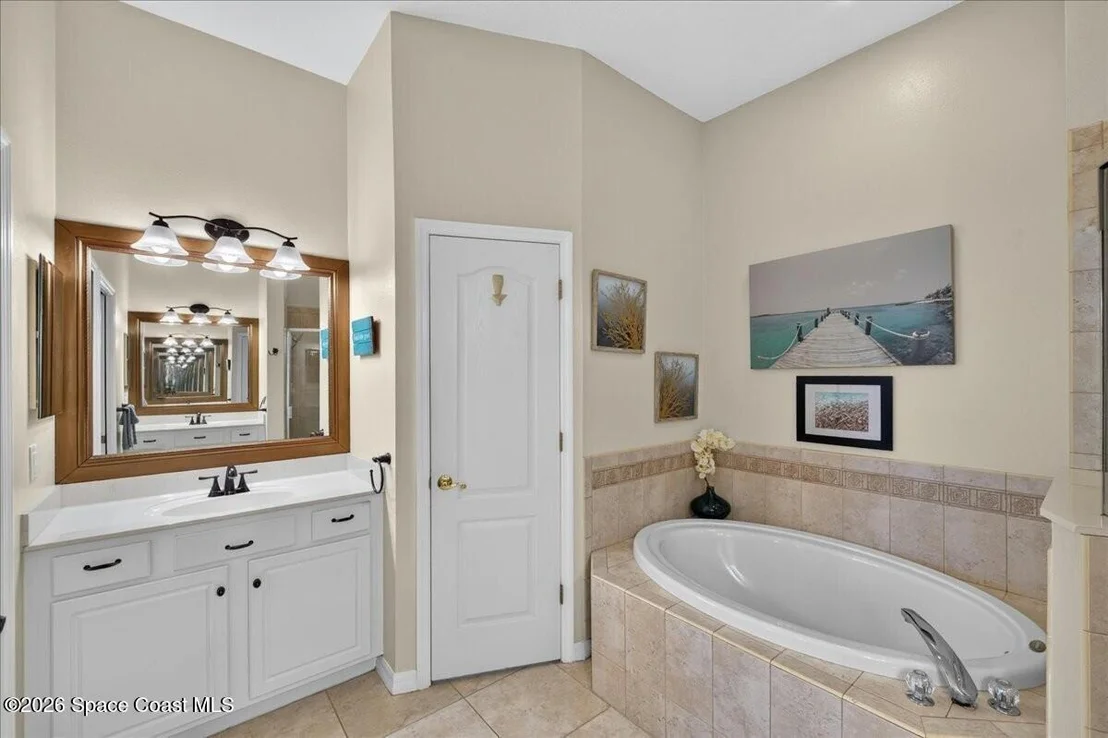 Photo of 1880 Thesy Drive