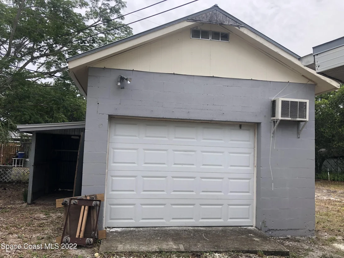 Photo of 1512 Cambridge Drive