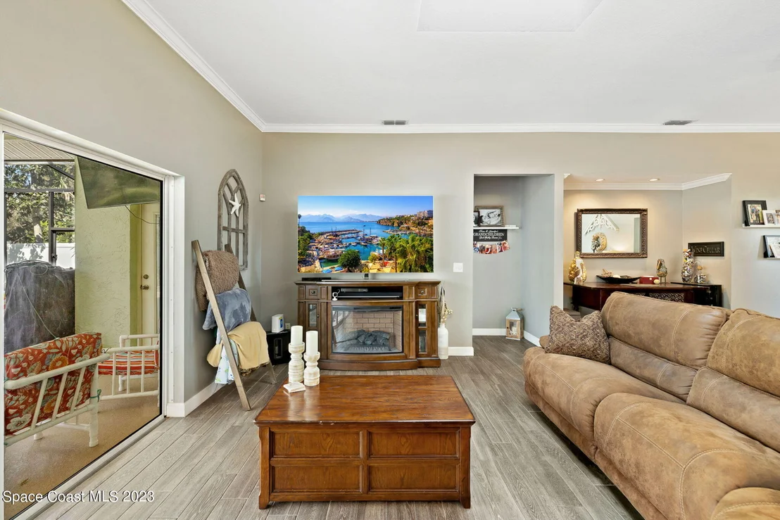 Photo of 6160 Half Moon Drive