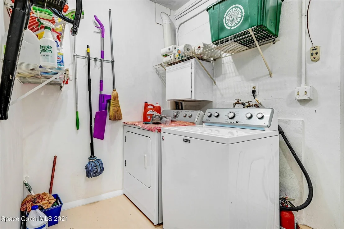 Photo of 489 Penguin Drive