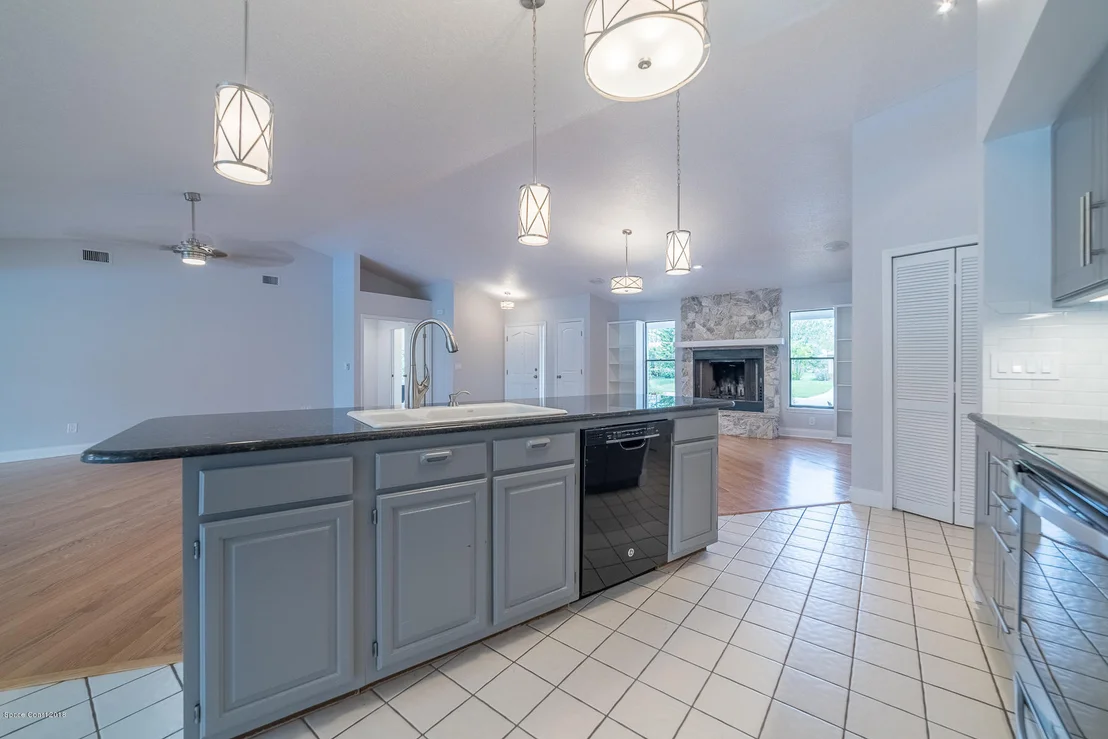 Photo of 2320 Hamlet Drive