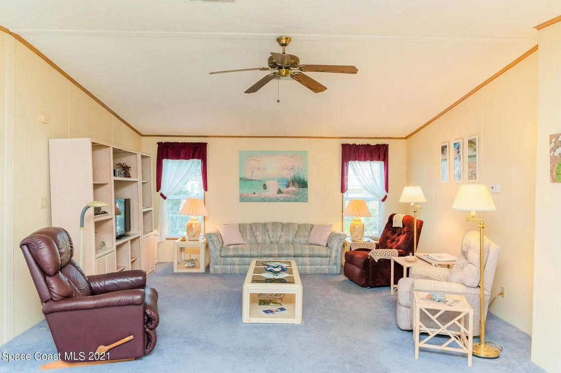 Photo of 184 Rosewood Drive