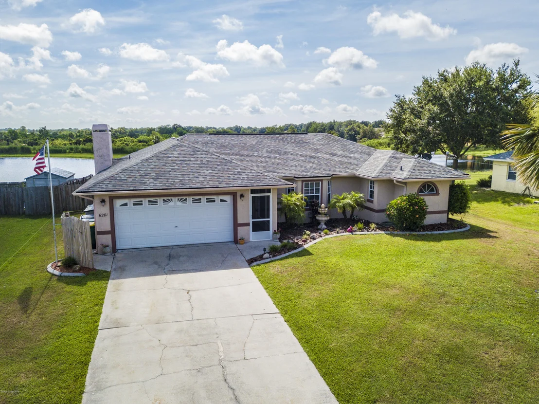 Photo of 6281 Golfview Avenue