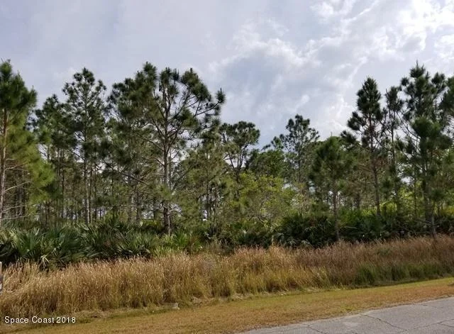 Photo of 7130 Hacienda Drive