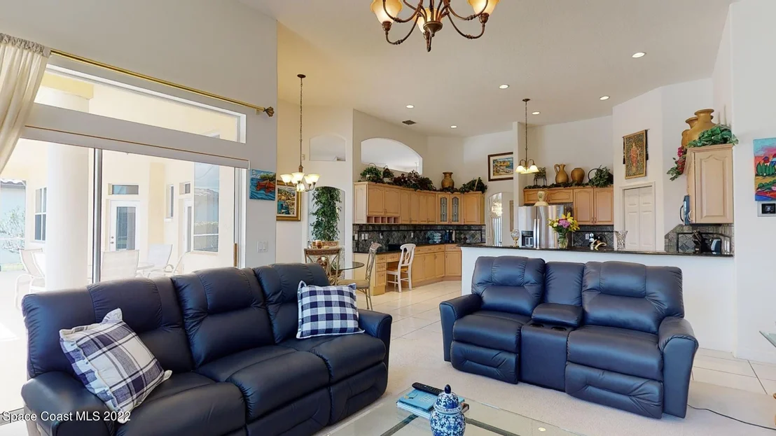 Photo of 909 Nelson Drive